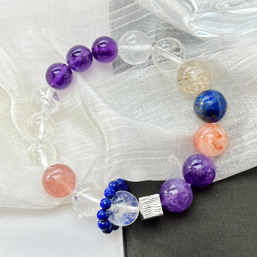 Natural White Crystal Strawberry Crystal Amethyst Lapis Lazuli Design Bracelet Bracelet.