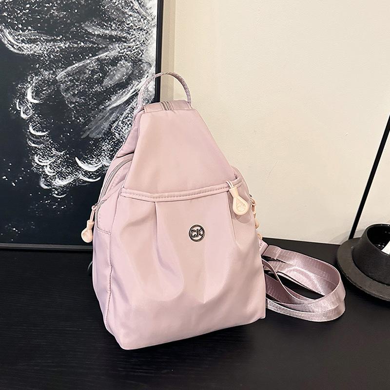 New fashionable women's washed cloth backpack, light and simple breast bag, versatile travel large-capacity commuter bag