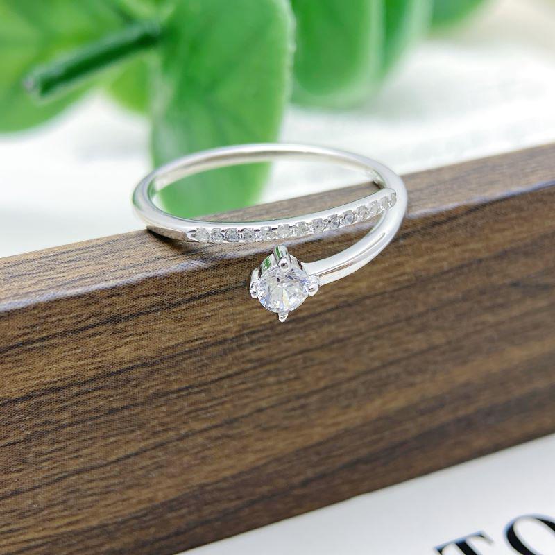 Simple S925 Sterling Silver One Carat Adjustable Geometric Ring for Women - Fashionable & Versatile Jewelry. Open Adjustable