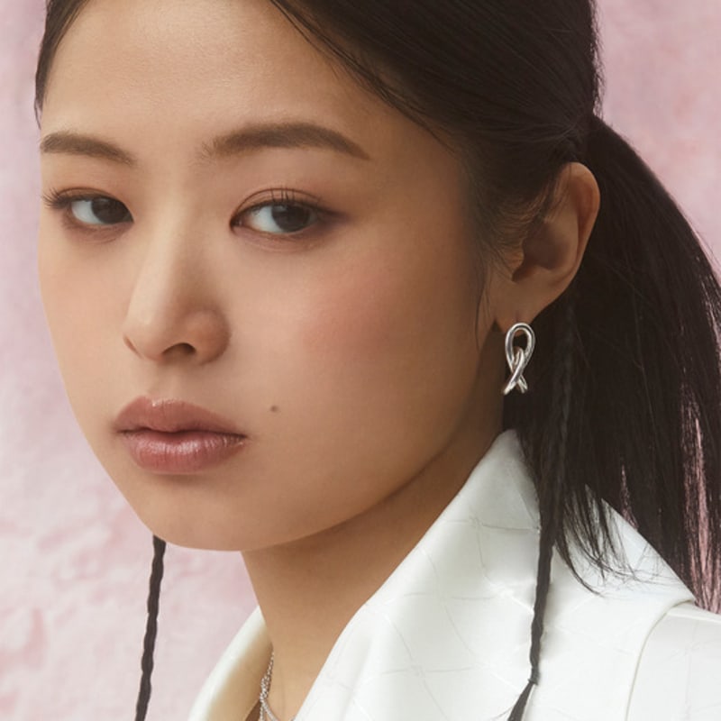 NEUF PIECE TWISTED HEART EARRINGS / MEDIUM