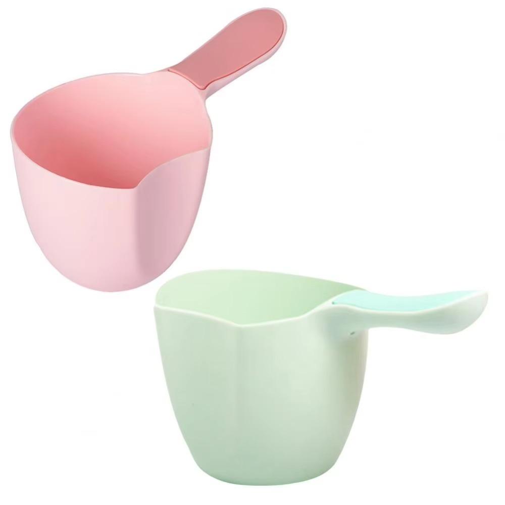 

Slip-resistant Baby Shampoo Bath Spoon PP Shampoo Splash Cup Water Play Ladle Toddler Shower зелений
