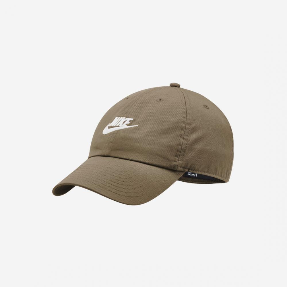 

Кепка стираная Nike Heritage 86 Futura Темная коряга
