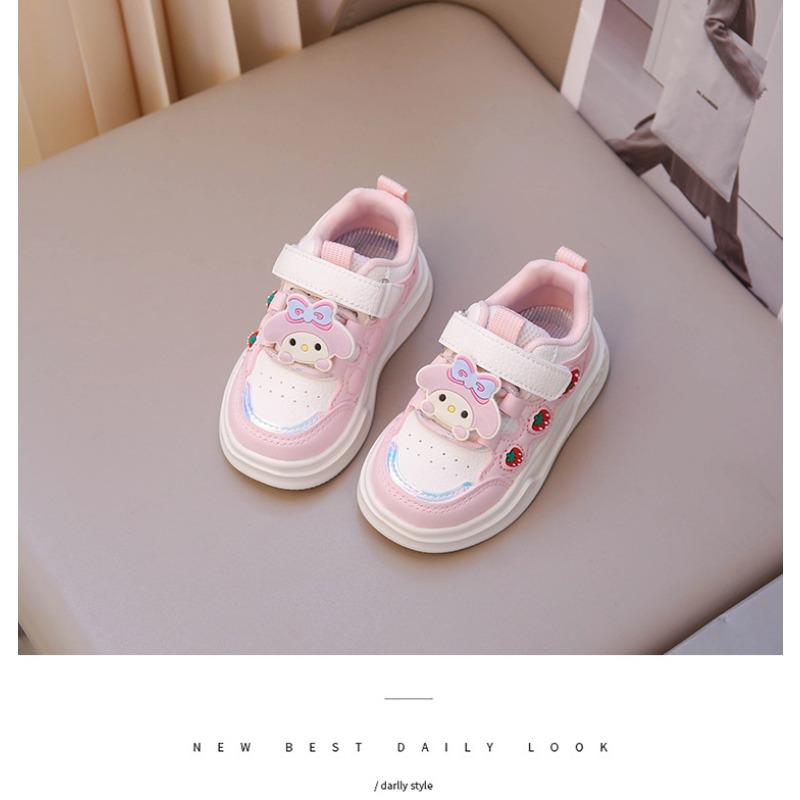 Tênis Infantis Primavera e Outono Fofos Estilo Estrangeiro Antiderrapante Morango Meninas Tênis de Corrida Tênis de Skate Tênis de Estudante Desenho Animado