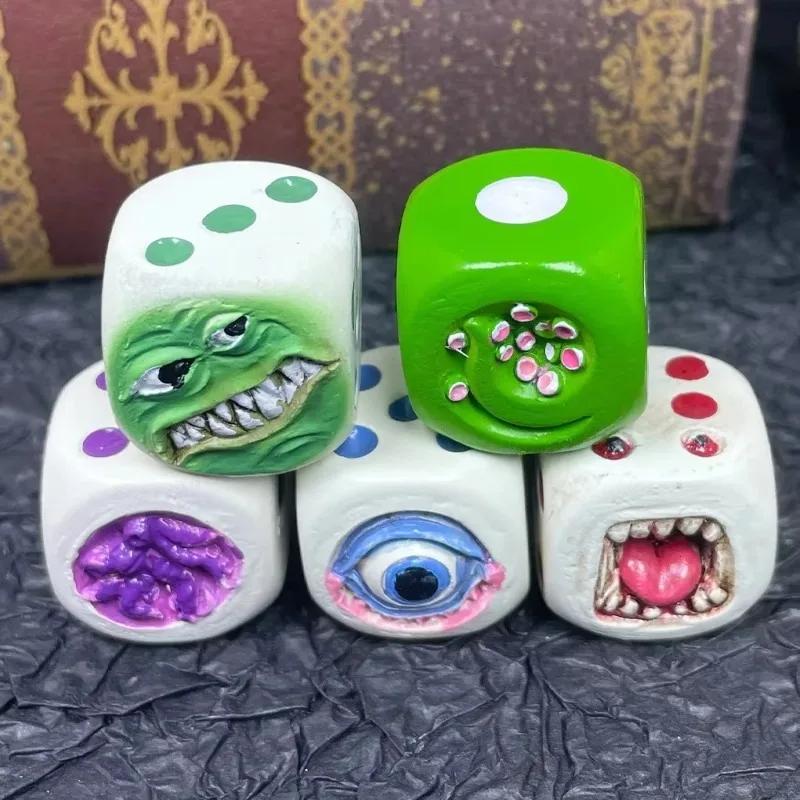 Resin Monster Dice Set Hand Painted Tabletop RPG Dice for DND Pathfinder Halloween Game Master Gift Creepy Role Playing Props