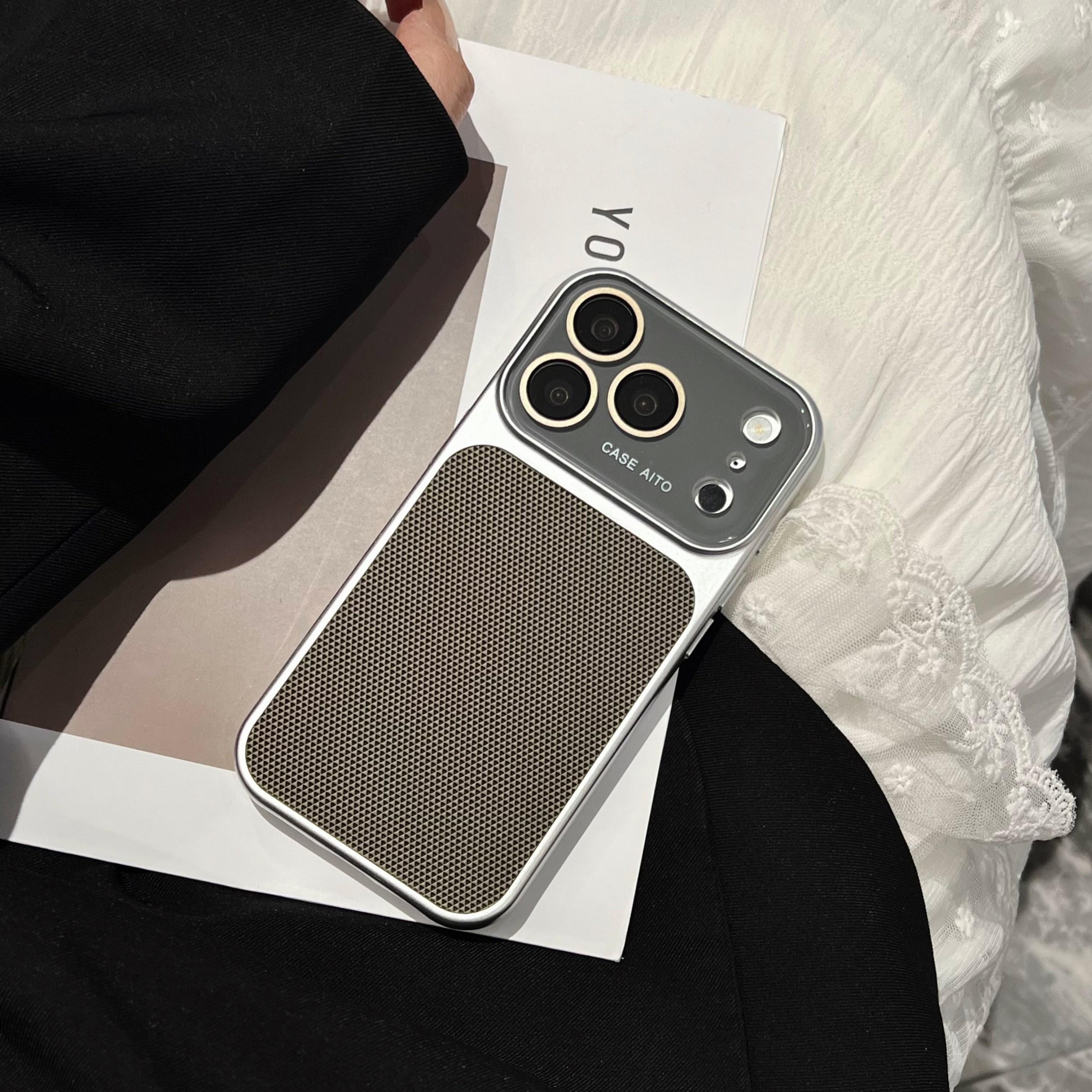 

Luxury Woven Fabric Leather Camera Protection Case for iPhone 17 16 15 14 Pro Max 13 Shockproof Soft Silicone Bumper Cover Coque iPhone 15
