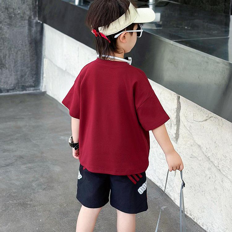Farbblock Sommer Sport Set für Jungen: 2026 Stil, Cooler lockerer Schnitt, Mittlere und Große Größen, Kurzarm Zweiteiler
