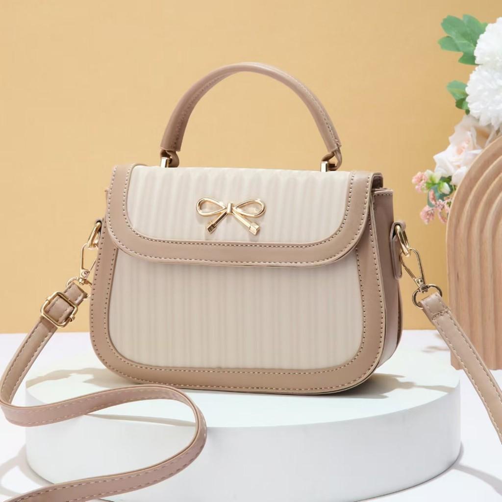 Eyecatching Color Block Shoulder Bag With Ample Space And Trendy Retro European Style