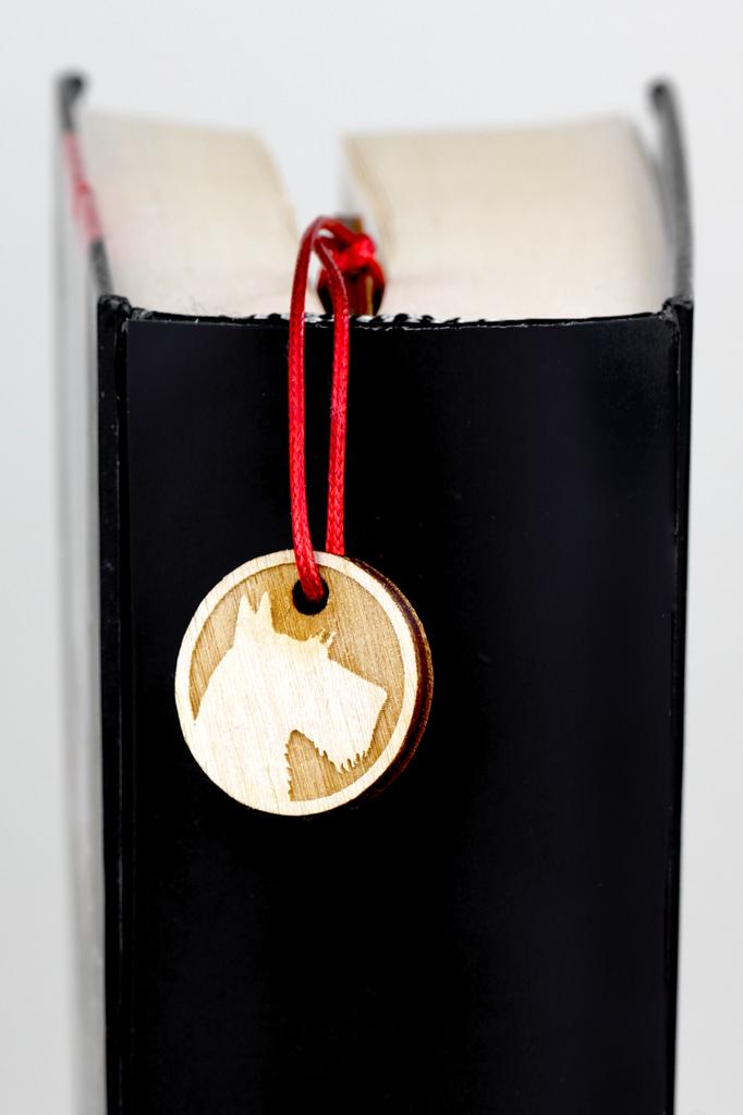 Scottish terrier, Aberdeen Terrier, Scottie, Aberdeenie - dog bookmark, personalized bookmark, dog gadget for Art-Dog brand readers