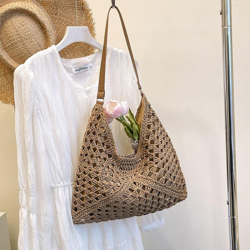 Large capacity hollow bag women's summer new shoulder woven straw bag seaside vacation beach bag