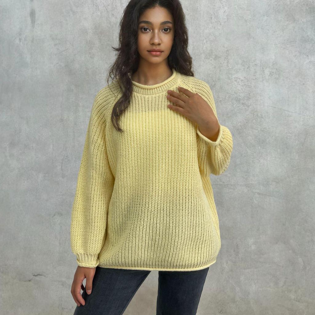Women's Plus Size Chunky Knit Roll Neck Sweater - Solid Color Loose Pullover for Autumn/Winter