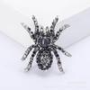 Personalized Fashion Spiders Brooch Delicate Alloy Spiders Brooch with Crystal Embellishment for Evening Wear Parties