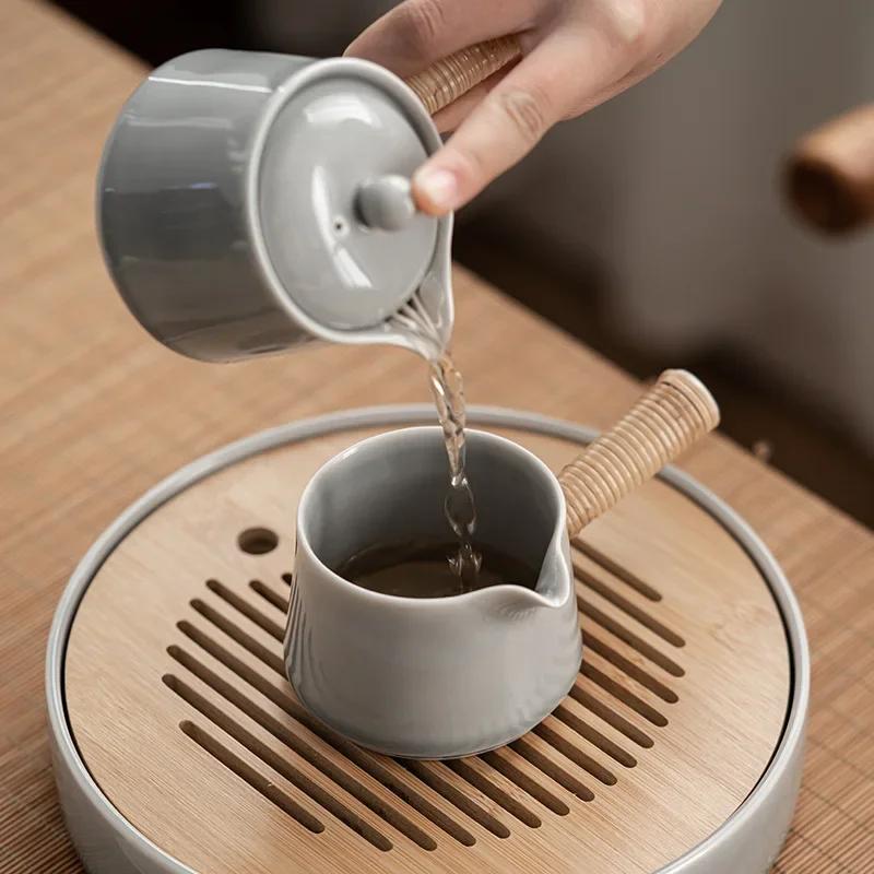 Side Handle Fair Cup Japanese Style Ice Gray Smoky Gray Glaze Fair Mug Porcelain Tea Seafood Tea Ware Fair Cup Tea Infuser
