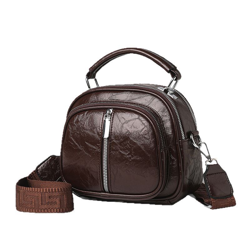 

Модная сумка-мессенджер для ношения на плече темно-коричневого