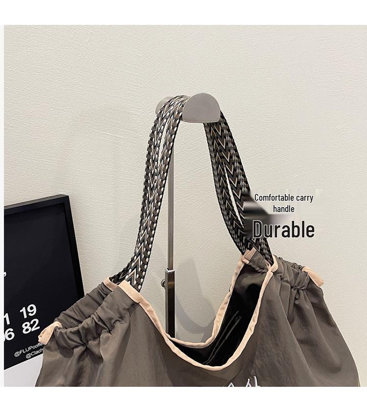 Retro Embroidered Nylon Large-Capacity Shoulder Bag - Trendy Women's Handbag for Shopping