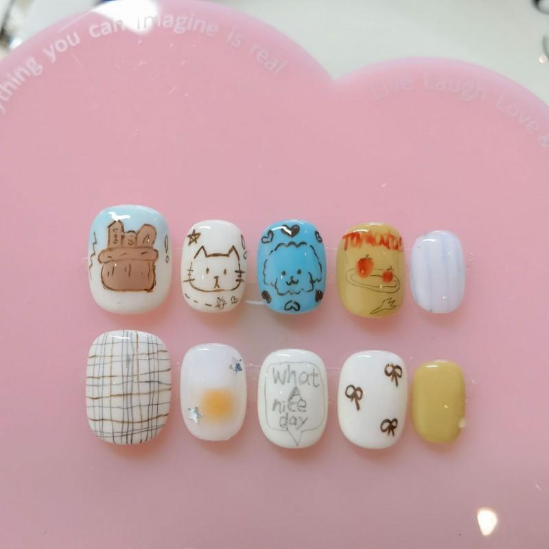 Cute Hand-Painted Press-On Nails Short Square Cat Eye Design Sweet Ins Style Nail Art Women