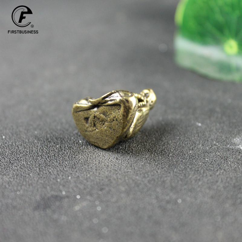 Bodhidharma Buddha Figurines Miniatures Desktop Ornament Retro Brass Master Dharma Statue Home Decor Crafts Accessories