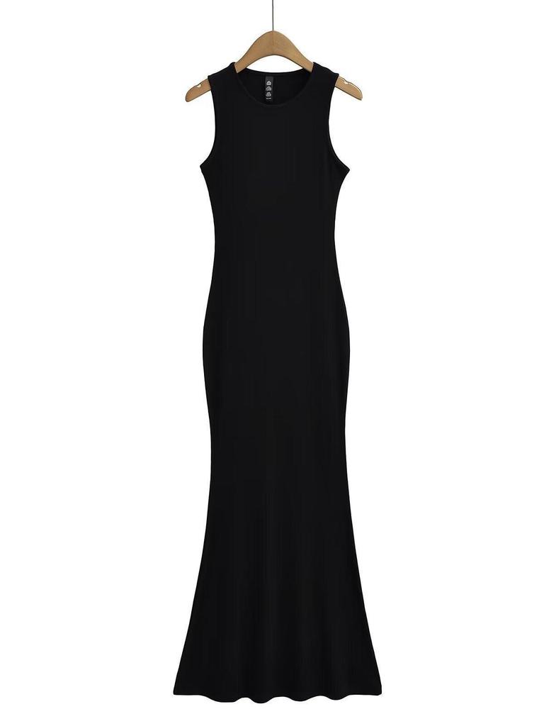 2025 European Sleeveless Slim-Fit Waist-Cinching Mermaid Skirt