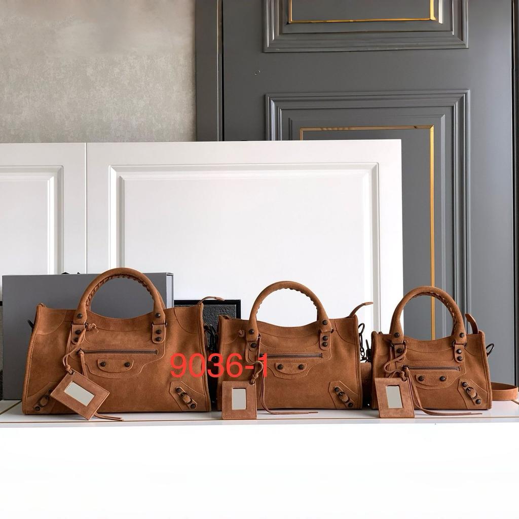New retro matte cowhide locomotive bag niche rivet genuine leather single shoulder oblique span portable casual women's bag