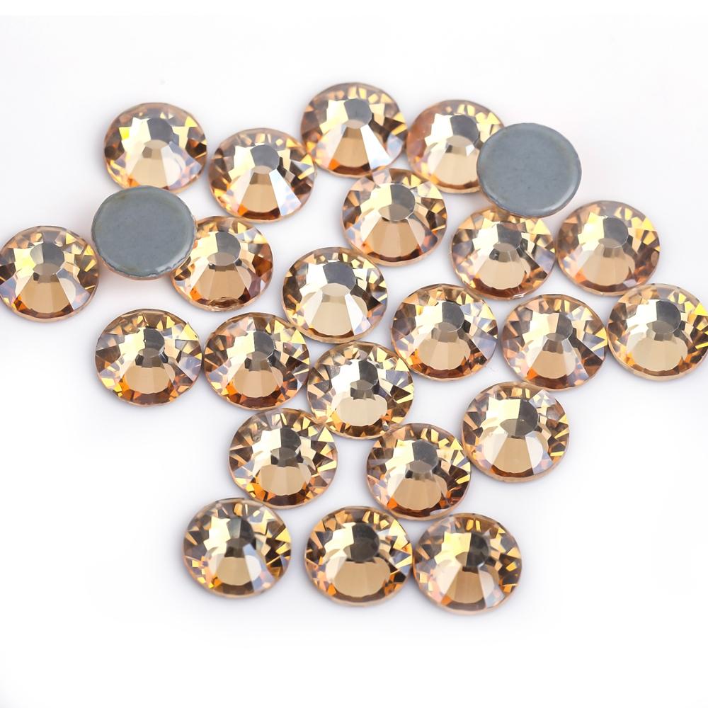 SS6-SS30 40 Farben Crystal AB Better DMC Hot Fix Strasssteine, Glas-Strasssteine zum Aufbügeln, zum Nähen und für Stoffdekorationen