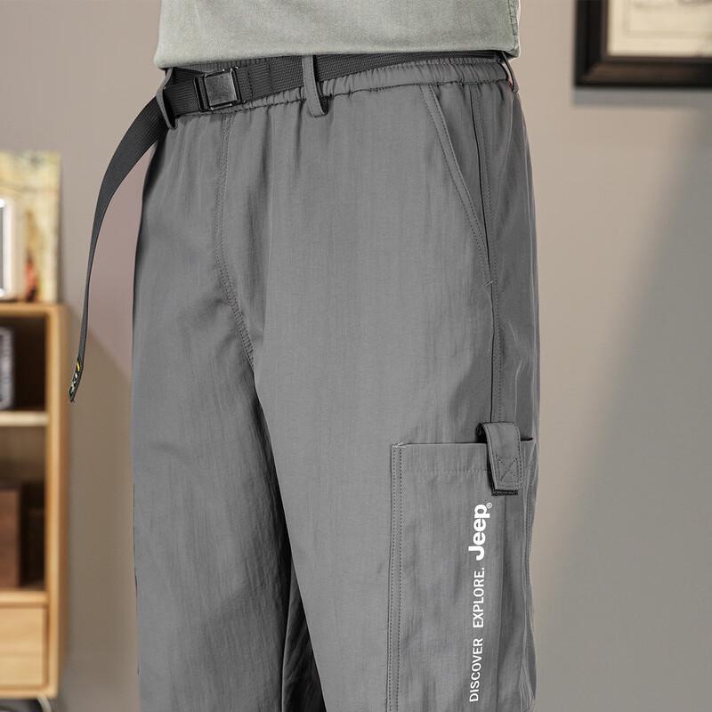Jeep Men's Straight-Leg Multi-Pocket Cargo Pants