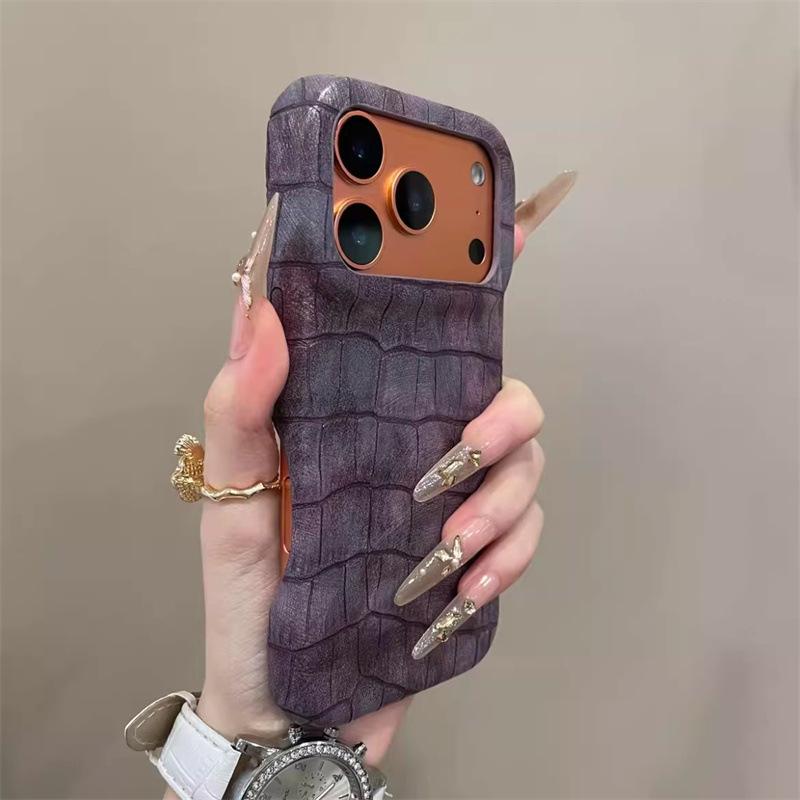 

Ретро-узор под крокодила для чехла телефона iPhone17pro, Apple 16pro премиальный вид 15pro простой 14pro iPhone17 фиолетовый