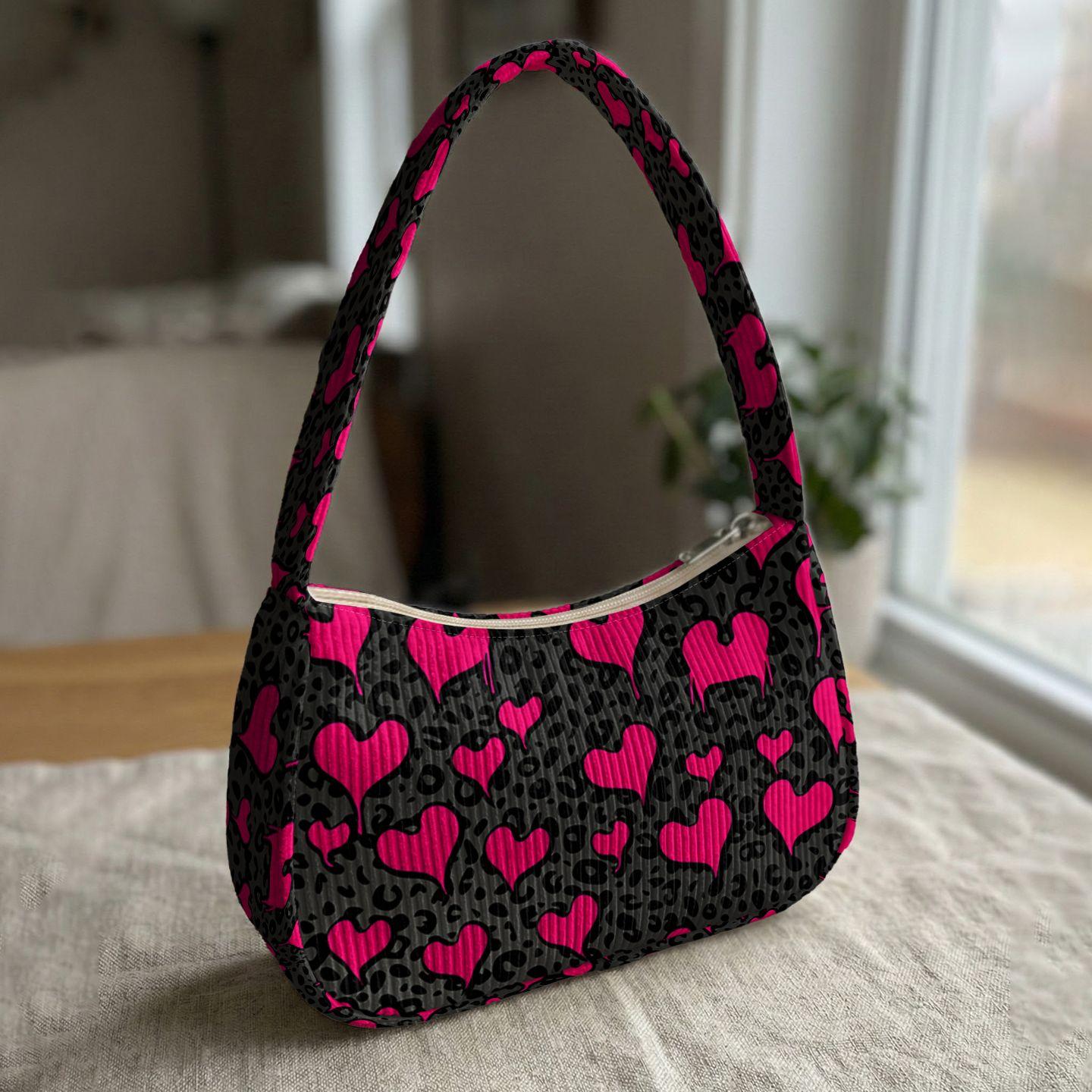 

New Glossy rose red heart-patterned leopard print underarm bag Vintage Design Tote Handbags Sweet Cool Women s shoulder bag