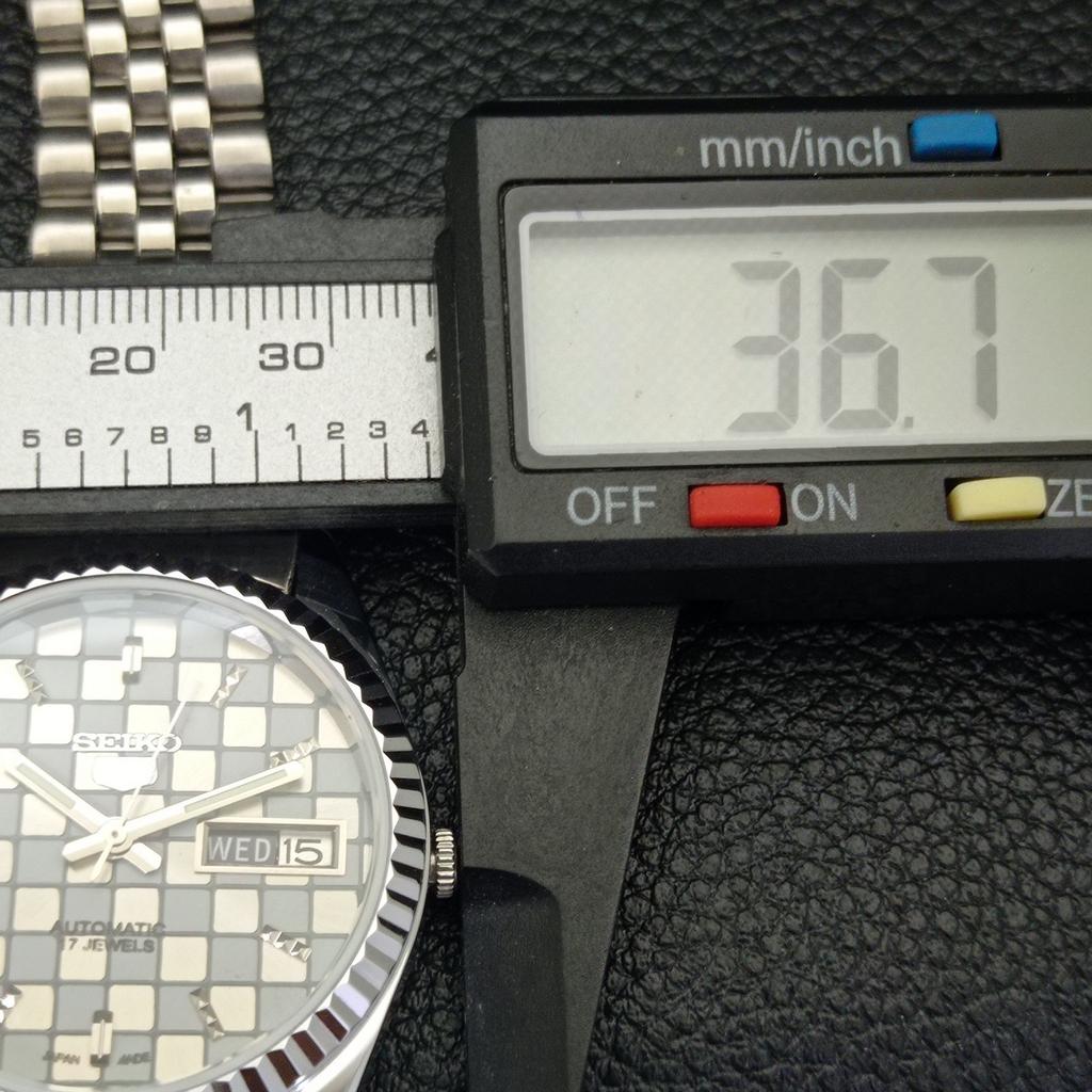 REFURBISHED SEIKO 5 AUTOMATIC MENS WATCH JAPAN MADE GREY DIAL CUSTOM a440031-2 QV90-a440031