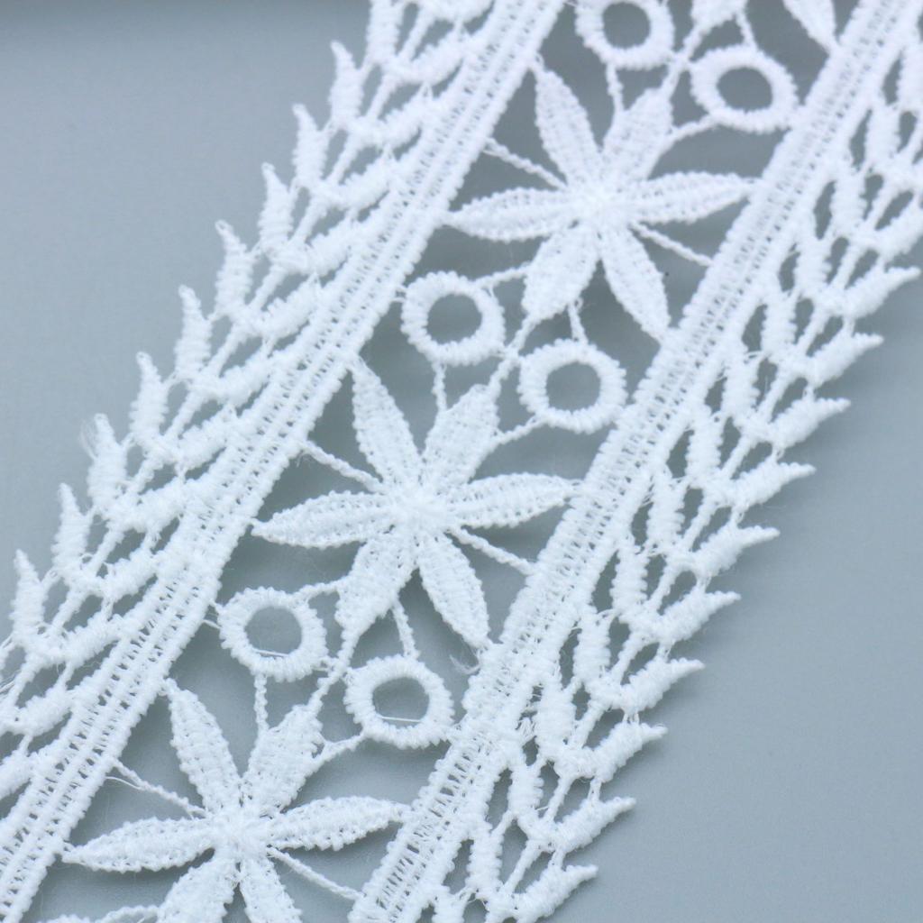 Wasserlöslicher Weißer Milchseiden-Stickerei-Spitze Spitze Hohlstickerei Barcode DIY Vorhang Brautkleid Heimtextil-Zubehör Zubehör