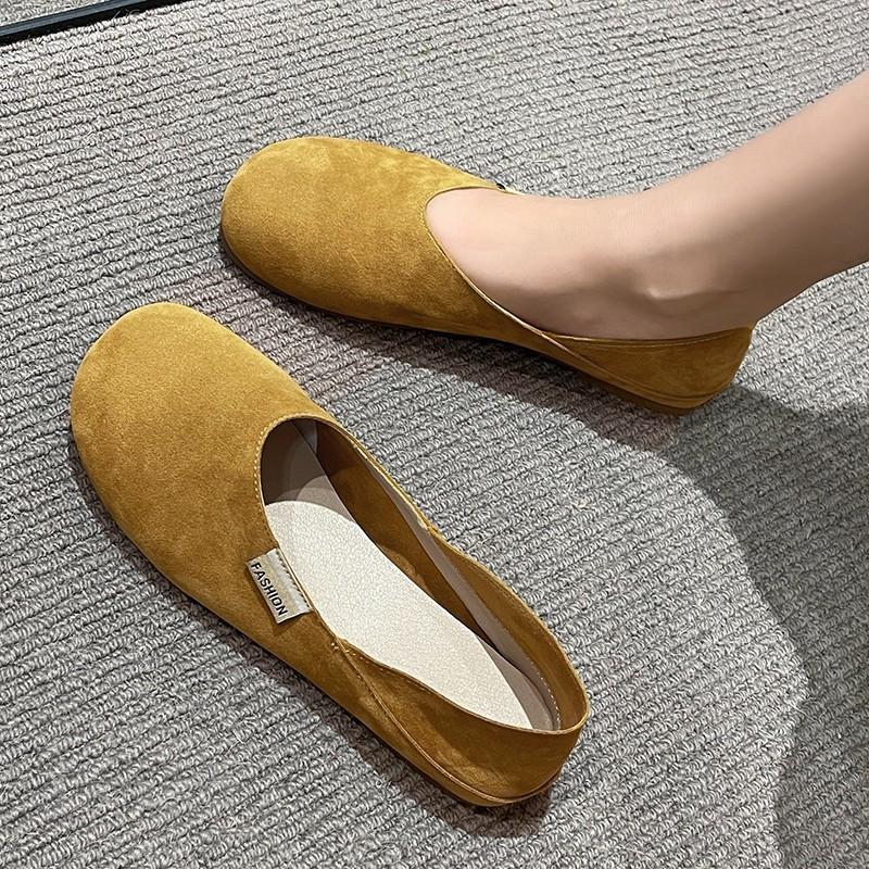 

2024 large size flat bottom square heel round head shallow mouth soft bottom not tired feet lazy one pedal single shoes women 40 малиновий
