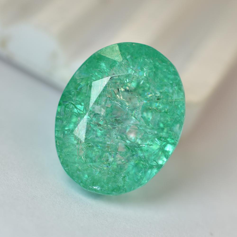 Natural Green Emerald 21.55 Ct Certified Oval Cut Loose Gemstone Making For Gift