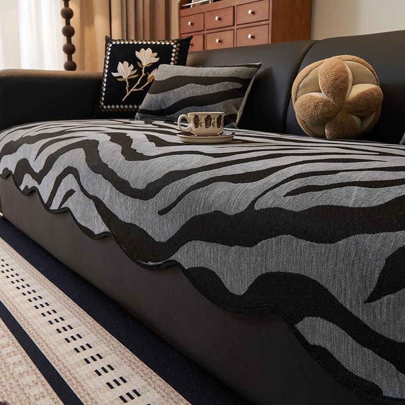 New Sofa Cushion Light Luxury High Sense Simple Modern Non-Slip Seat Cushion Four Seasons Universal Chenille Cover Towel