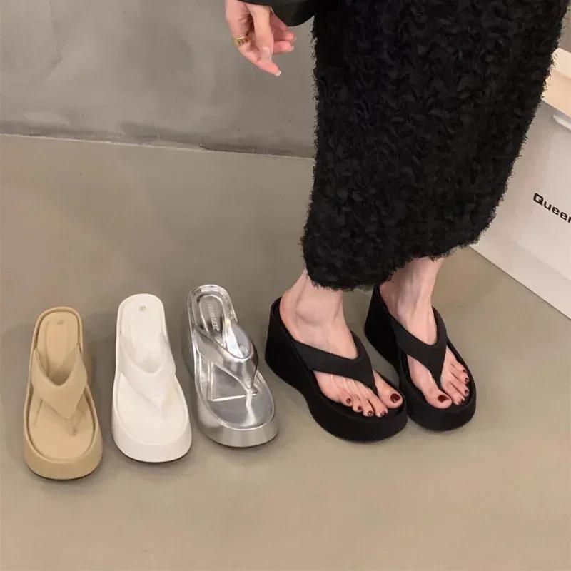 Fashion Women Wedge Clip Toe Flip Flops  Summer Fashion Chunky Platform Beach Sandals Ladies Thick Sole High Heeled Slippers Slides