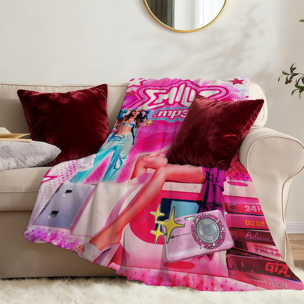 E-EmiliaS-ES M-MerneS-ES Mp3 Blanket Soft Warm Furry Throw Super Kids Toys Bed Sofa Car Cradle
