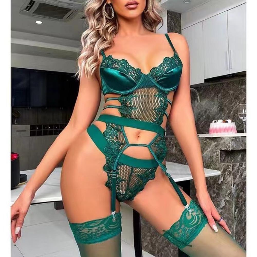 Three-point hollow embroidery sexy and interesting without legs multi-color optional underwear set