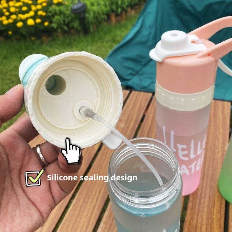 650ml Large Capacity Spray Water Bottle BPA Free Outdoor Sport Fitness Travel Drinkware Fitness Center Water Cup