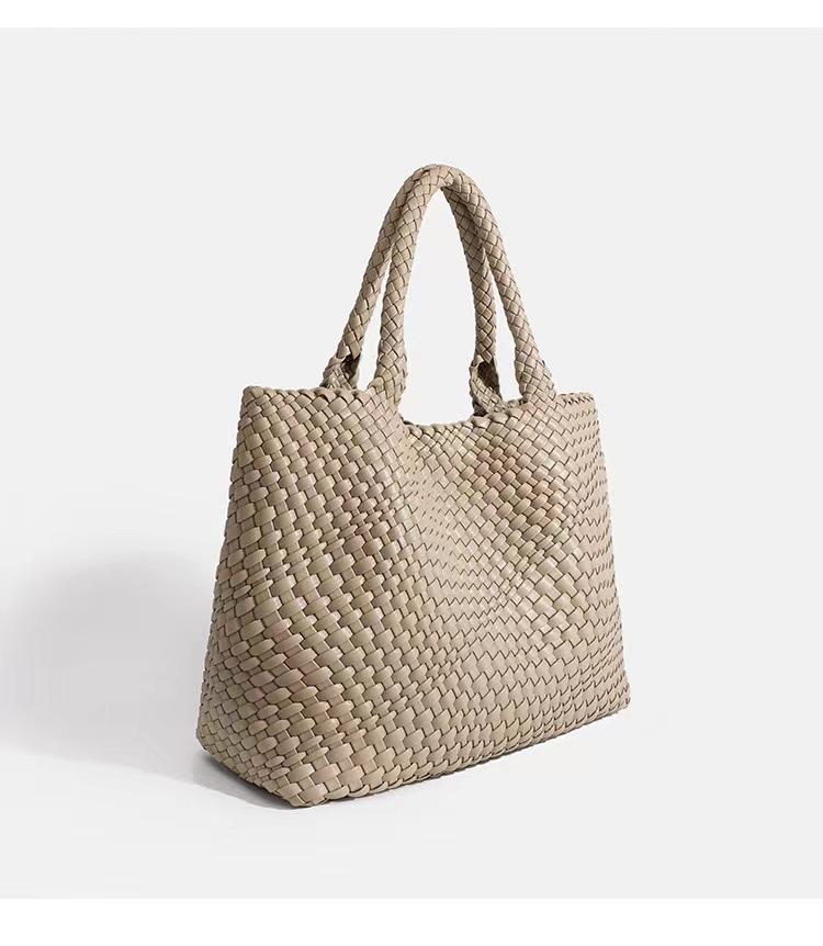 

2026 Trendy Hand-Woven Large-Capacity Tote and Shoulder Bag