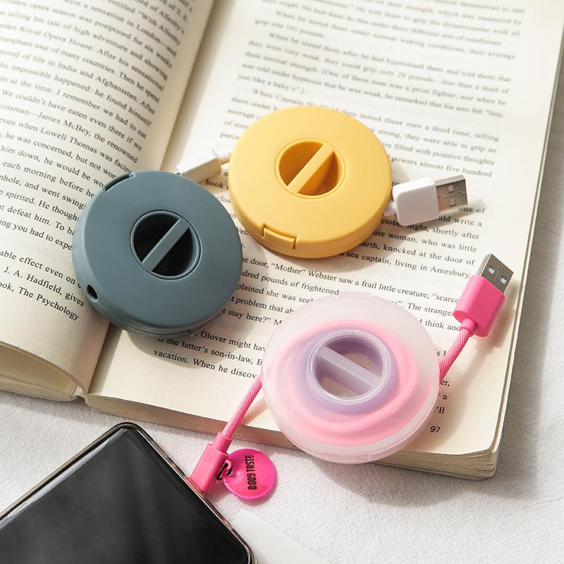 Drehbarer Kabelorganisator & Aufwickler für Ladegeräte-, Kopfhörer- und Mauskabel