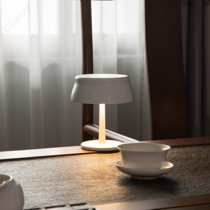 Creative LED Touch Dimming Retro Metal Decorative Light with USB Charging Port for Bedroom Living Room Study Ambient Lighting