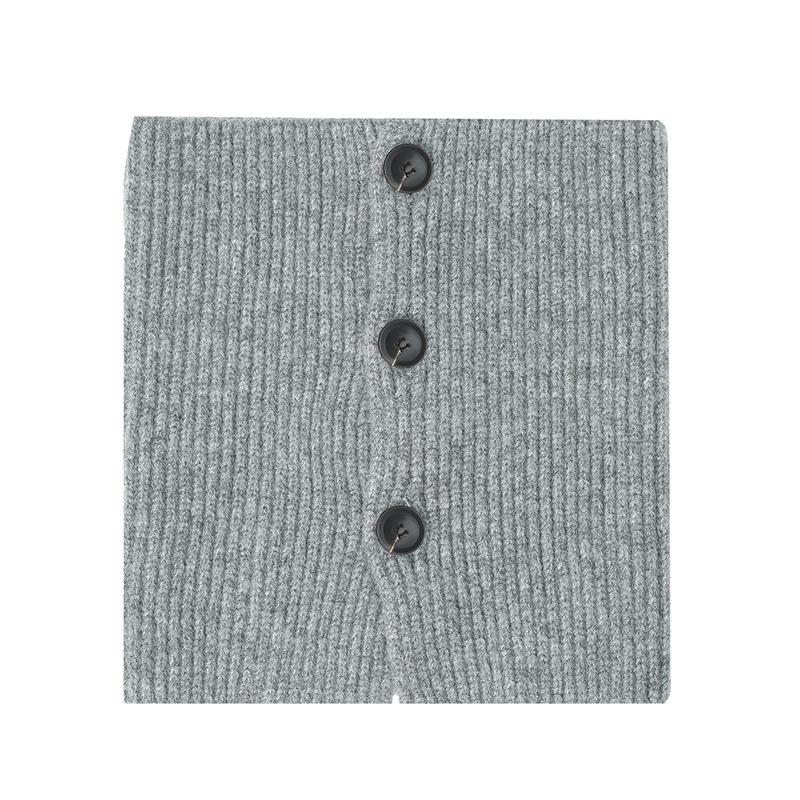 2025 European & American High-End Wool Knitted Flower Button Neck Warmer for Autumn/Winter
