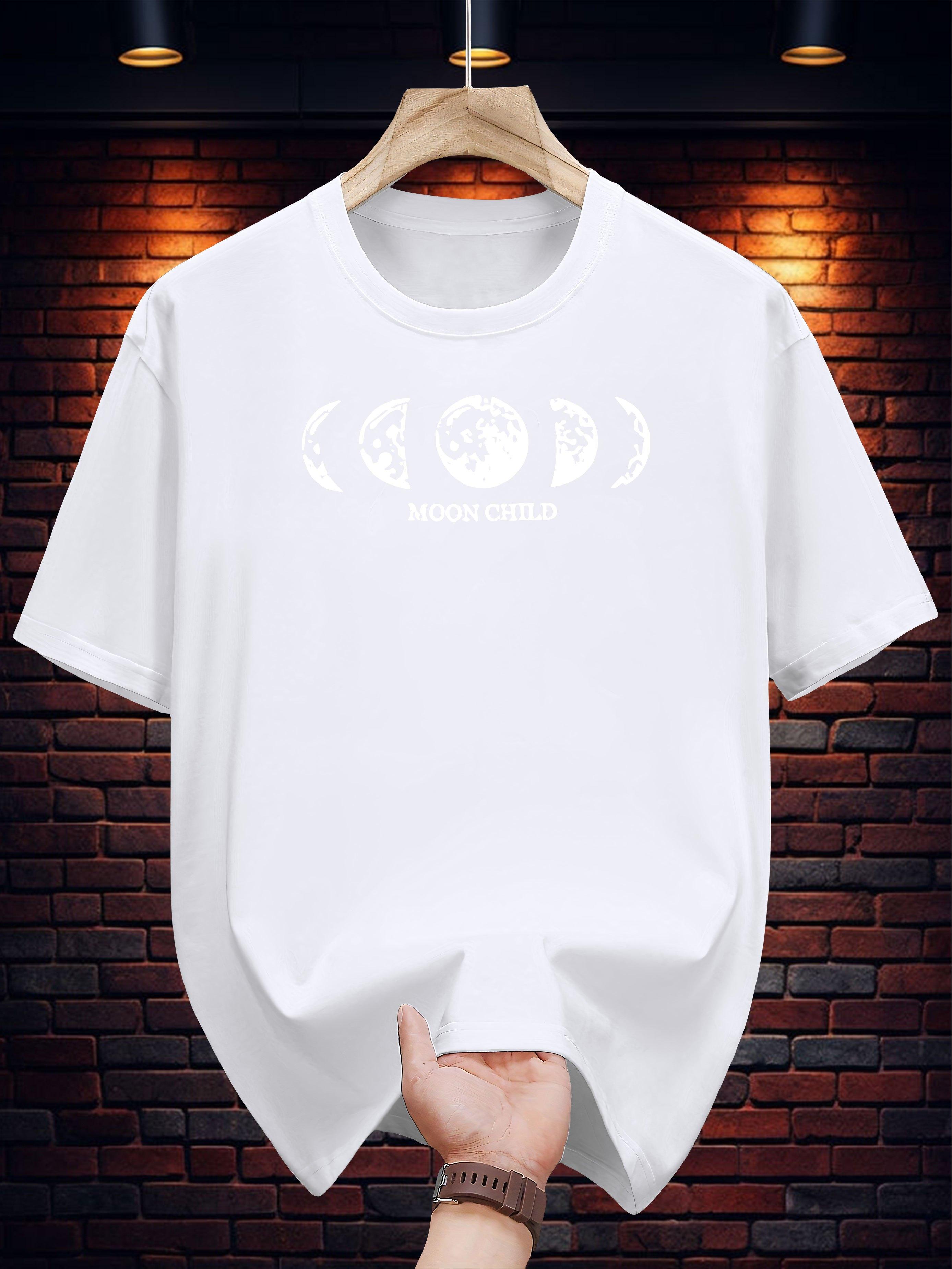 

Moon & Stars Print T-shirt - Casual Summer Short Sleeve Tee with MOON LOVER Design M