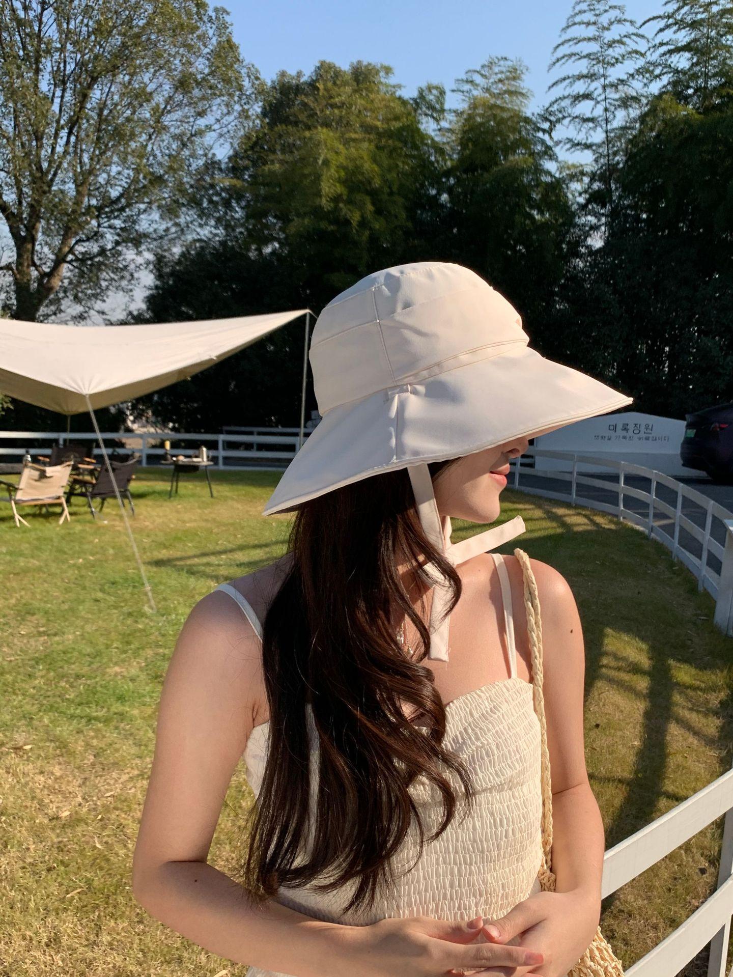 

Уличная шляпа рыбака с большими полями, защита от солнца, детская, весна 2025, новая синяя шляпа с бантом, пляжная шляпа для купания M（56-58cm） бежевый