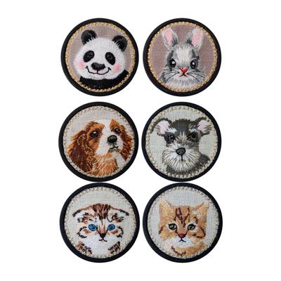 2Pcs Needle Keeper Pin Holder Accessories Sewing Accessory Pin Keeper Sewing Pin Minder for Needlework Sewing Grandmother Mom