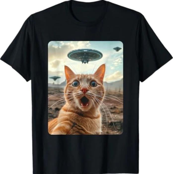 Extraterrestrial Encounter: Cat Selfie with UFO T- Shirt L