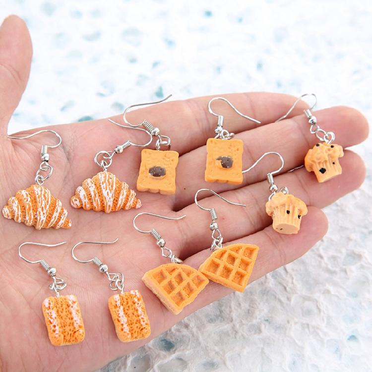 Trendige Multi-Typ-Pins Ohrringe Damen Minimalistisch Simulierte Brot Ohrstecker