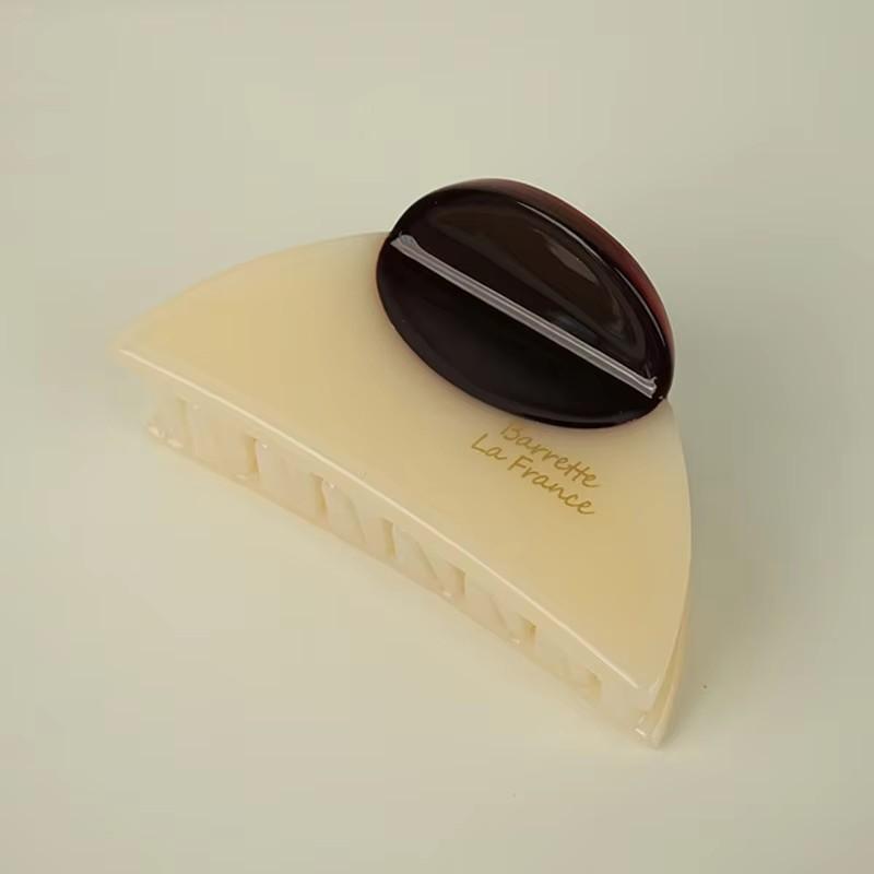 New Elegant Vintage French Hair Clip Two-Tone Wood Marbled Design Hair Claws Casual Daily Cute Hair Clips Hair Accessories