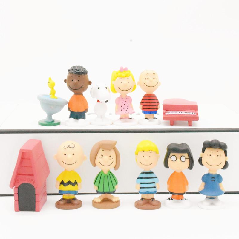 12Pcs/Set Anime Figure Peanuts Cute Snoopy Ornament Cartoon Doll Decoration Hand-Made Kawaii Pvc Toys For Kid Birthday Gift