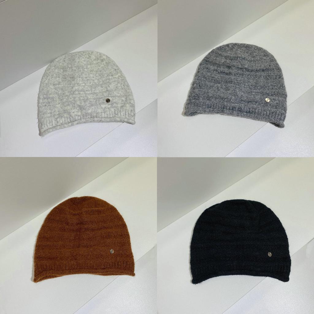 Simple knitted crimped stacking hat women's autumn and winter new face small versatile atmosphere wool hat