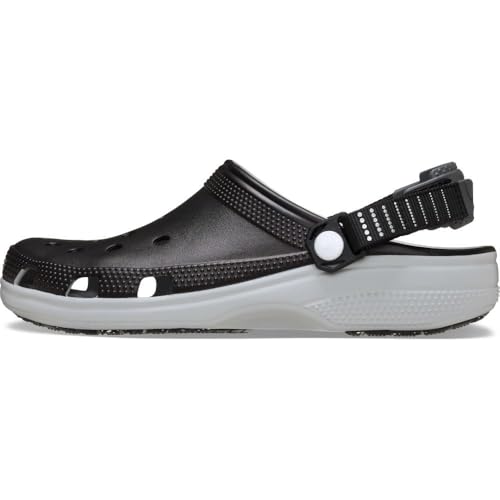 Crocs Classic Turbo Clog, Black, 25cm