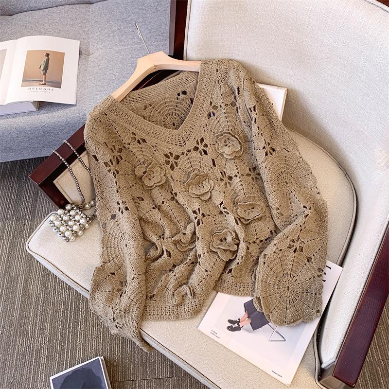 Early Autumn Niche Design Sense Flower Hollow Knitted Sweater Plus Size Women's Fashion V-neck Blouse Top
