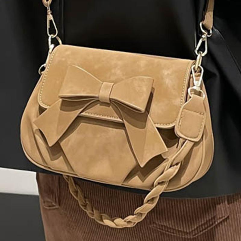 Retro fashionable simple small square bag autumn new fashion trend shoulder bag niche high value messenger bag